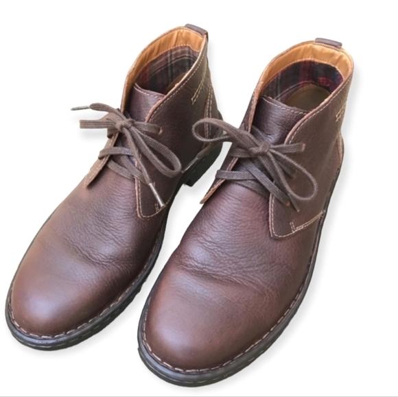 Clark's Other - Clark's kyros limit lined leather short boots low heel size 9